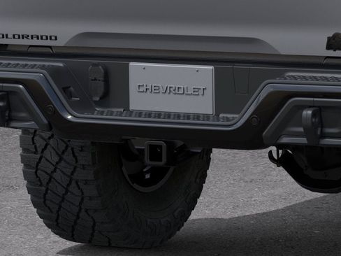 New 2026 Chevrolet Colorado ZR2 w/ ZR2 Bison Edition AWD/4WD image 14