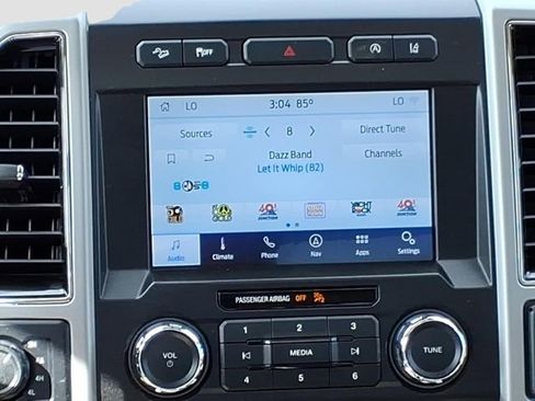 Used 2020 Ford F150 Lariat image 14