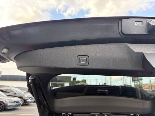 Certified 2023 Buick Encore GX Essence w/ Advanced Technology Package AWD/4WD image 16