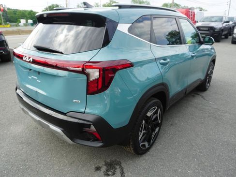 Used 2024 Kia Seltos SX w/ SX Sunroof Package AWD/4WD image 5