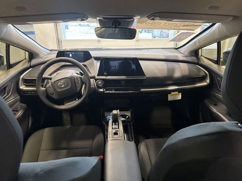 New 2026 Toyota Prius LE image 30