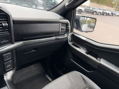 Used 2022 Ford F150 XLT w/ Equipment Group 302A High AWD/4WD image 18