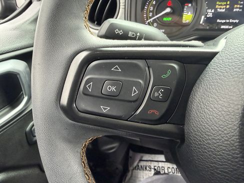 Used 2025 Ford Explorer ST image 42