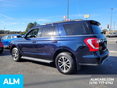 Used 2021 Ford Expedition XLT image 9