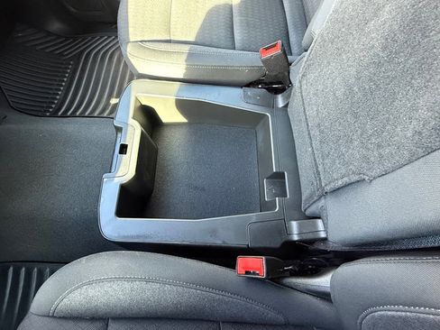 Used 2024 Chevrolet Silverado 1500 Custom Trail Boss image 28