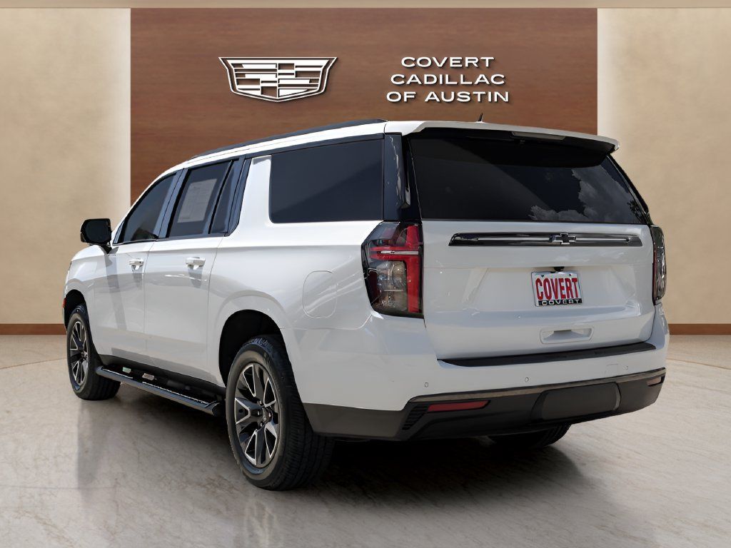 Used 2022 Chevrolet Suburban Z71 w/ Luxury Package AWD/4WD image 3
