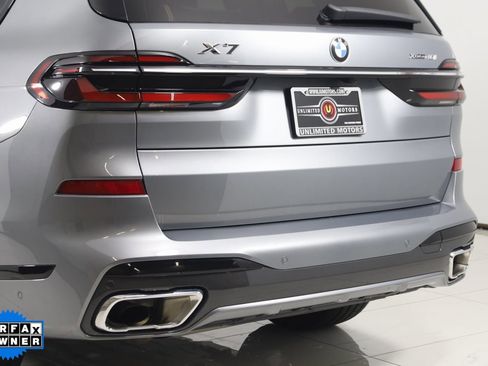 Used 2024 BMW X7 xDrive40i w/ M Sport Package image 27