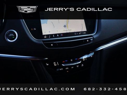 Certified 2025 Cadillac XT5 Premium Luxury image 12