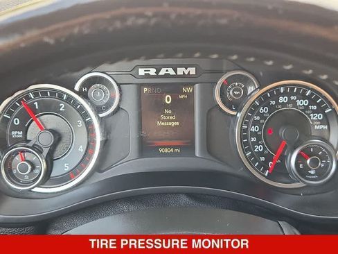 Used 2021 RAM 2500 Big Horn w/ Level 1 Equipment Group AWD/4WD image 31