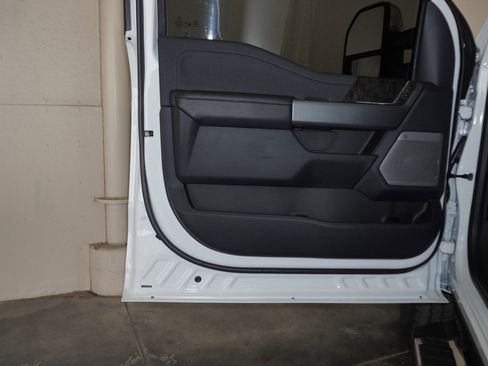 New 2026 Ford F250 Lariat w/ Lariat Premium Package image 36