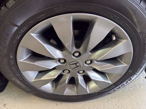 Used 2010 Honda Civic EX-L image 37