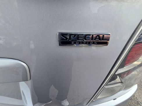 Used 2012 Nissan Sentra 2.0 SR w/ Special Edition Pkg image 28