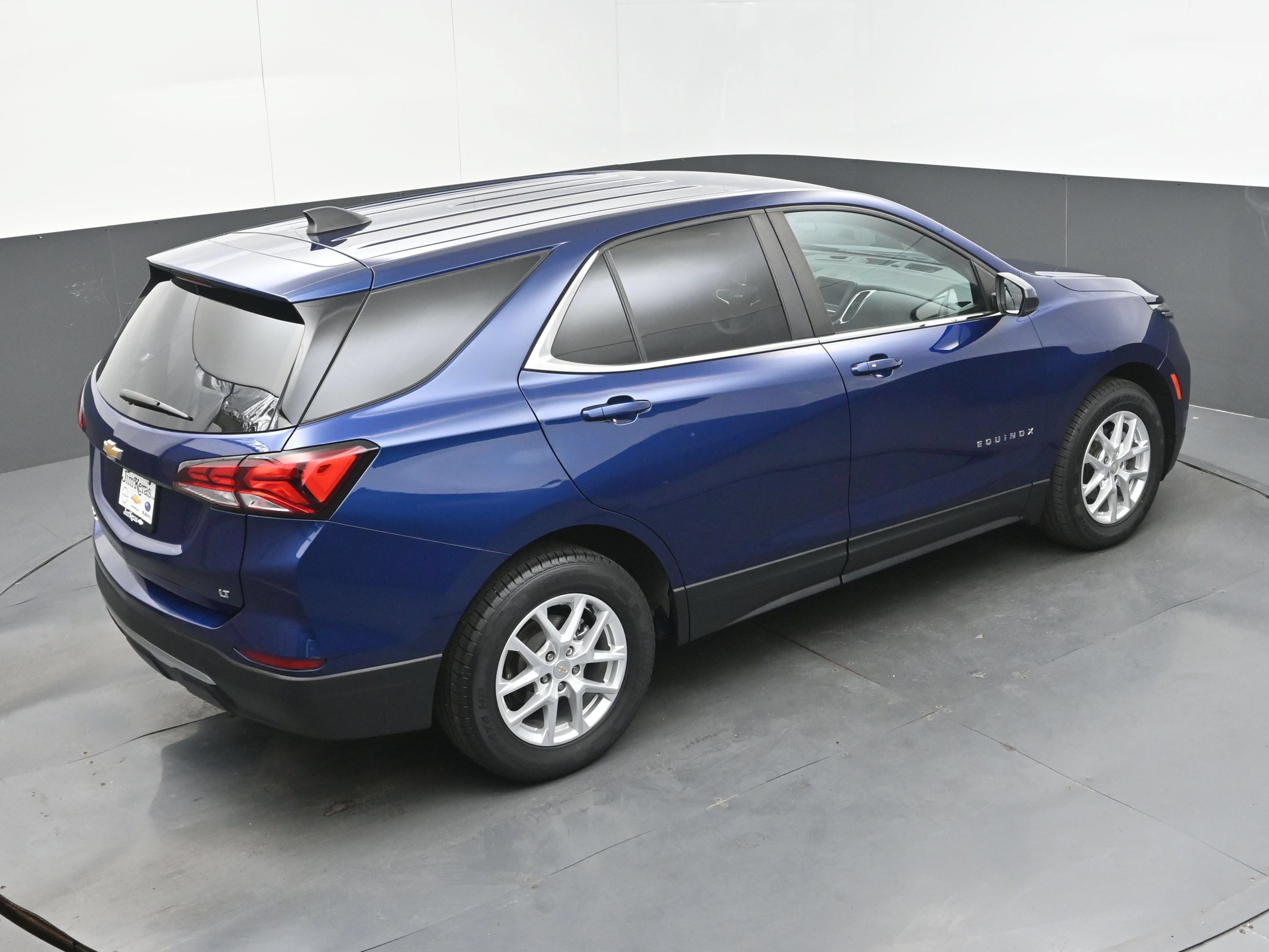 Used 2023 Chevrolet Equinox LT FWD image 37