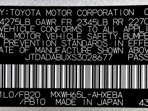 Certified 2025 Toyota Prius LE image 25