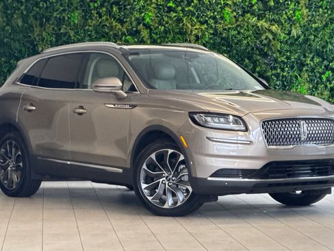 Certified 2021 Lincoln Nautilus Reserve w/ Equipment Group 201A AWD/4WD image 2
