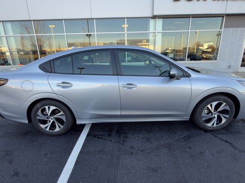 Certified 2025 Subaru Legacy Premium w/ Popular Package #1A image 2