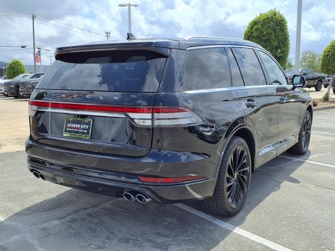 Used 2021 Lincoln Aviator Reserve w/ Equipment Group 210A image 4