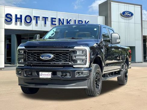 Certified 2025 Ford F250 XL w/ STX Appearance Package AWD/4WD image 3