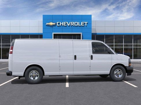 New 2026 Chevrolet Express 2500 Extended w/ Driver Convenience Package RWD image 35