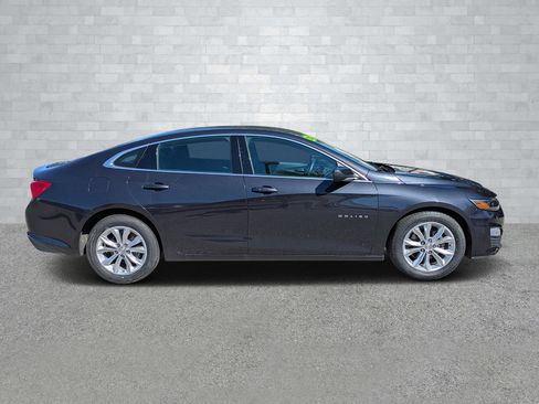 Used 2023 Chevrolet Malibu LT image 4