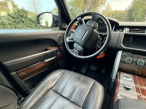 Used 2016 Land Rover Range Rover HSE image 35