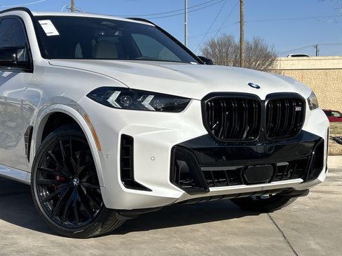New 2026 BMW X5 M60i w/ Executive Package image 3