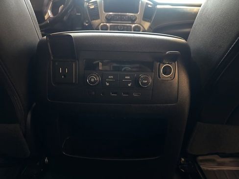 Used 2018 Chevrolet Tahoe Premier image 43