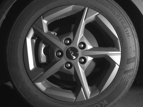 Used 2025 Kia K4 LXS image 12