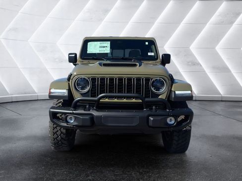 New 2026 Jeep Gladiator Willys AWD/4WD image 2