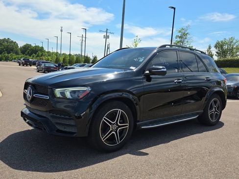 Used 2022 Mercedes-Benz GLE 450 4MATIC w/ AMG Line Exterior image 7