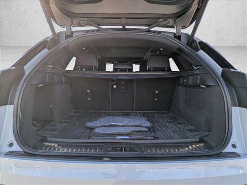 Used 2024 Land Rover Range Rover Velar Dynamic SE image 7