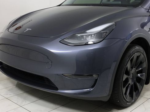 Used 2023 Tesla Model Y Long Range image 45