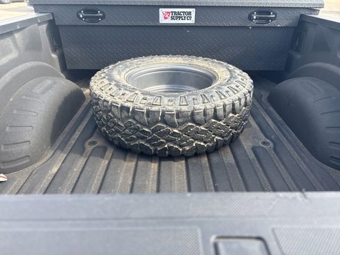 Used 2021 Ford F250 Lariat image 5