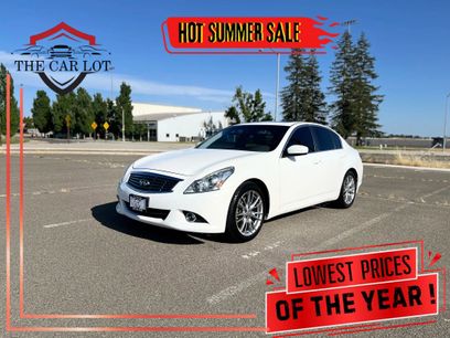 Used 2013 INFINITI G37 Journey