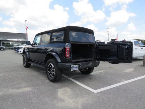 Used 2021 Ford Bronco Outer Banks AWD/4WD image 12