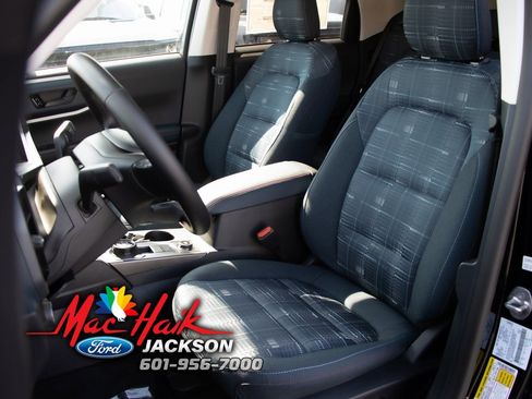 Used 2025 Ford Bronco Sport Heritage w/ Convenience Package AWD/4WD image 38