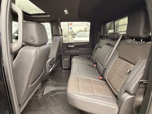 Used 2024 Chevrolet Silverado 3500 High Country w/ High Country Premium Package image 10