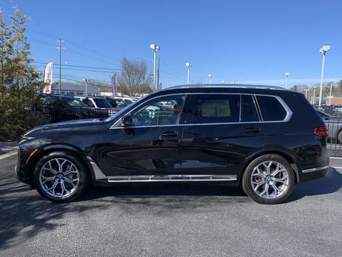 Used 2025 BMW X7 xDrive40i image 5