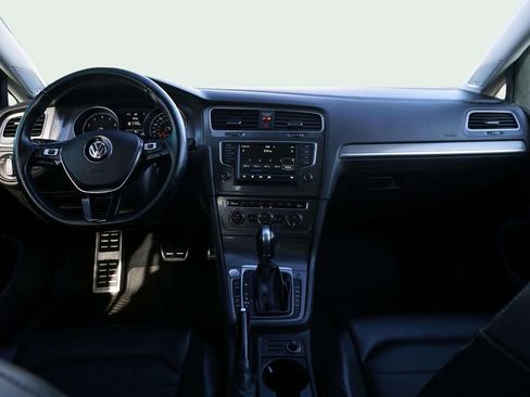 Used 2017 Volkswagen Golf Alltrack SEL image 20