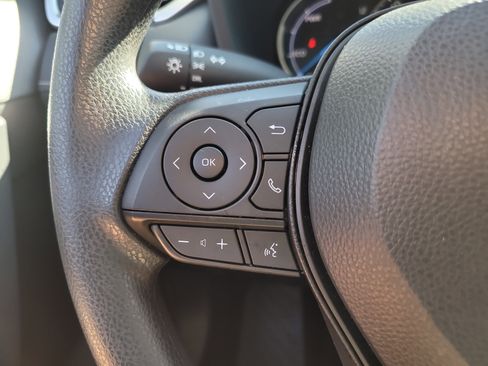Certified 2025 Toyota RAV4 LE AWD/4WD image 26