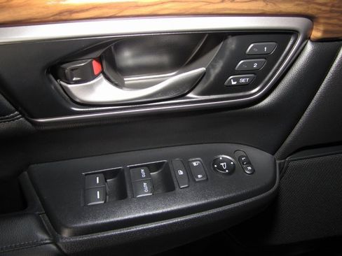 Certified 2022 Honda CR-V Touring image 12