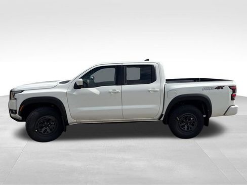 New 2026 Nissan Frontier PRO-4X w/ Pro-4x Convenience Package AWD/4WD image 4