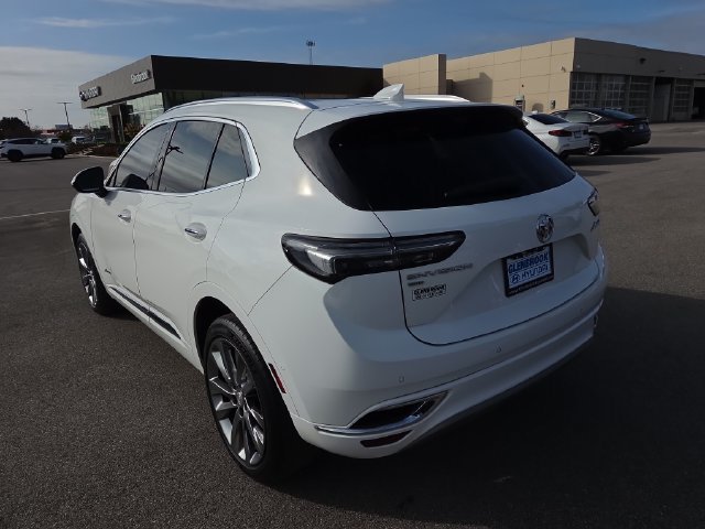 Used 2021 Buick Envision Avenir w/ Technology Package II AWD/4WD image 8