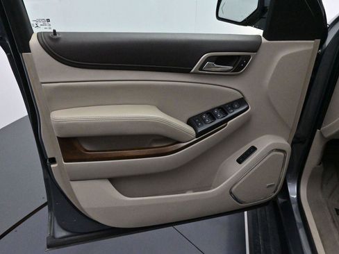 Used 2019 GMC Yukon Denali w/ Denali Ultimate Package image 9