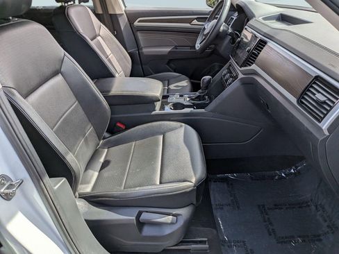 Used 2022 Volkswagen Atlas SE FWD image 28