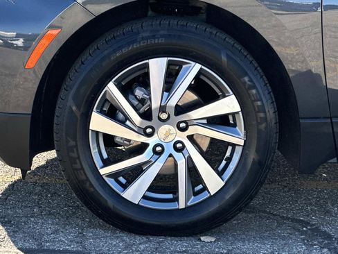 Certified 2022 Chevrolet Equinox Premier w/ LPO, Floor Liner Package image 10