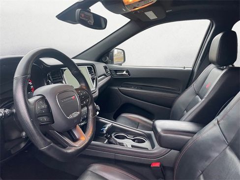 Used 2024 Dodge Durango GT image 9