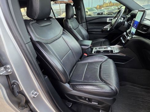 Used 2021 Ford Explorer ST w/ Equipment Group 401A image 32