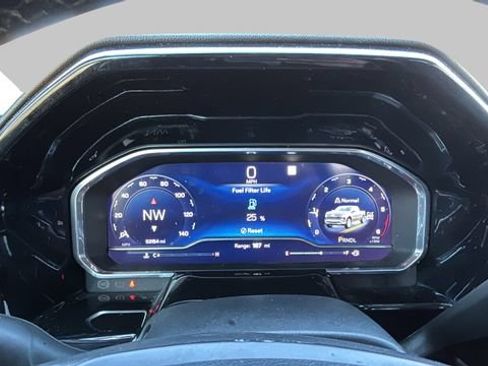 Used 2023 Chevrolet Silverado 1500 LT AWD/4WD image 15