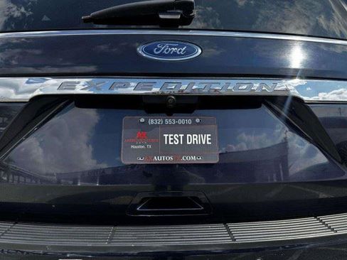 Used 2021 Ford Expedition XLT RWD image 17